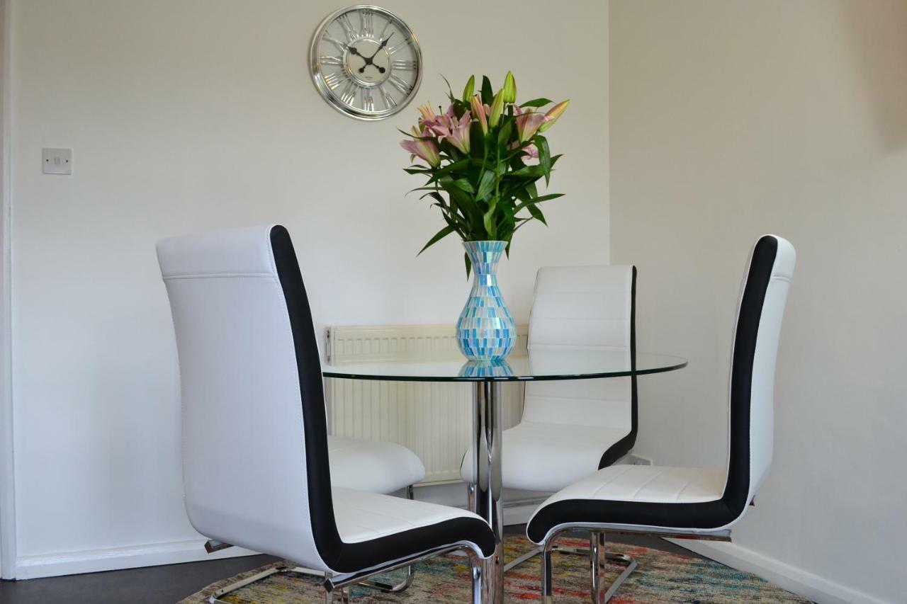 Epicsa - Family & Corporate Stay Mews Apartments With Free Parking Cambridge Zewnętrze zdjęcie