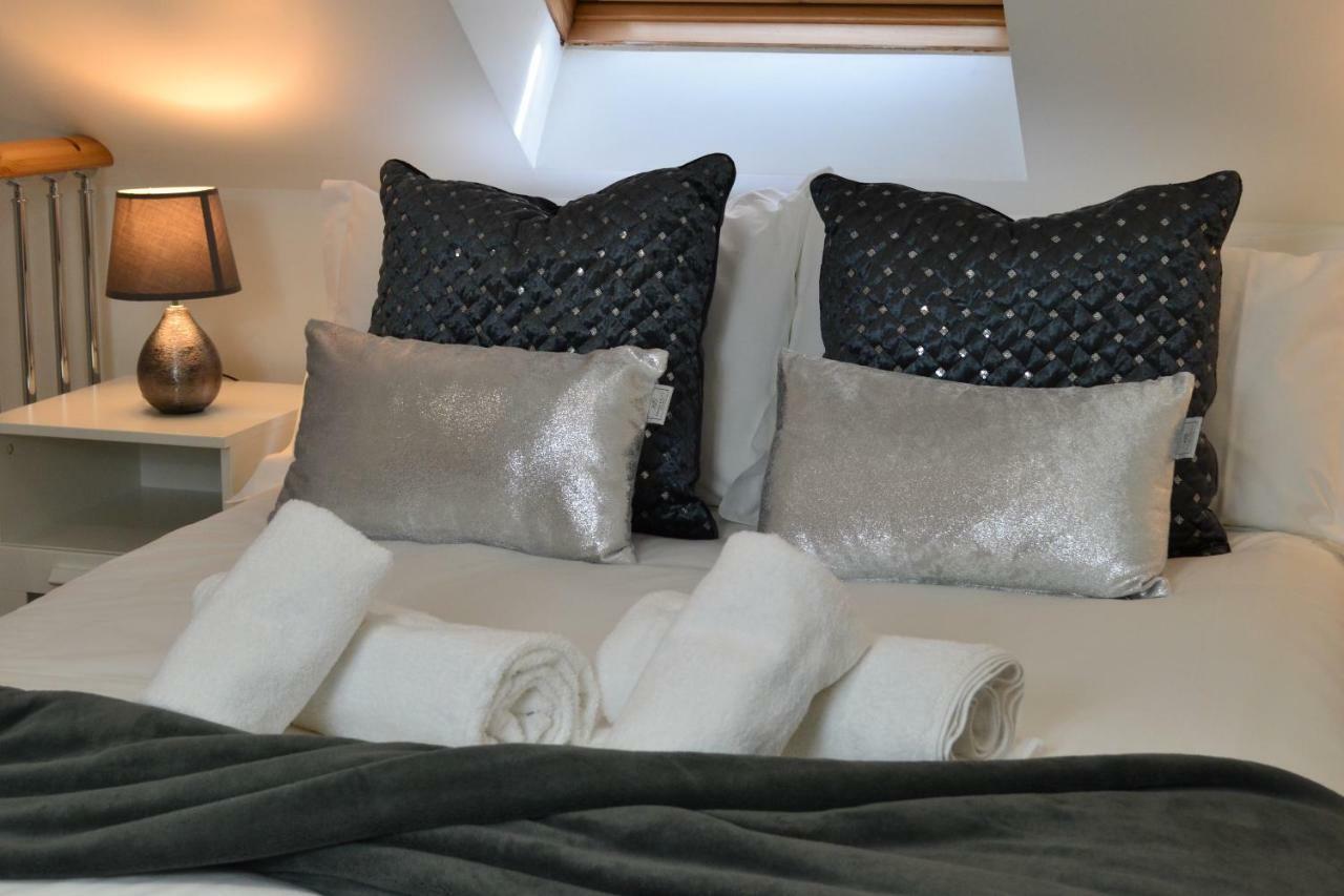Epicsa - Family & Corporate Stay Mews Apartments With Free Parking Cambridge Zewnętrze zdjęcie
