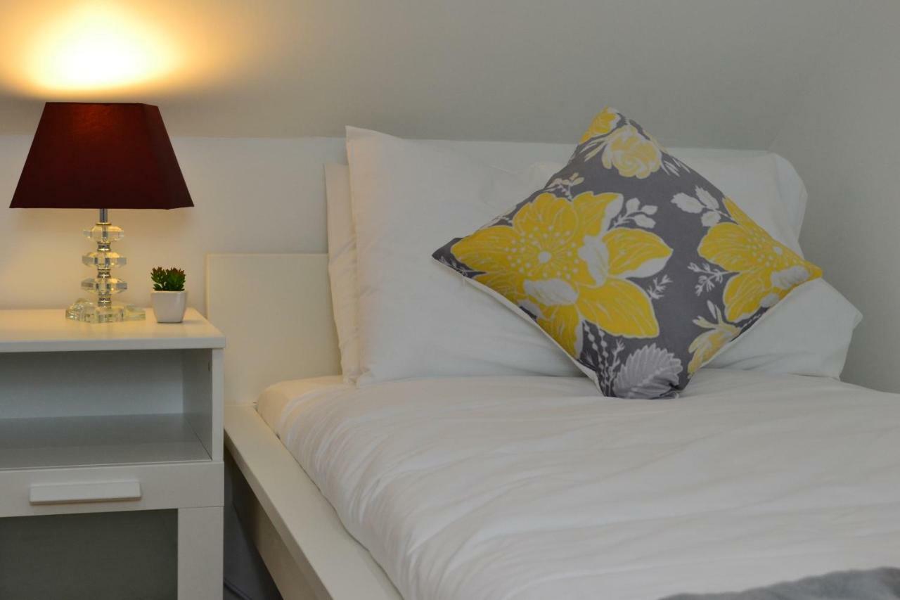 Epicsa - Family & Corporate Stay Mews Apartments With Free Parking Cambridge Zewnętrze zdjęcie